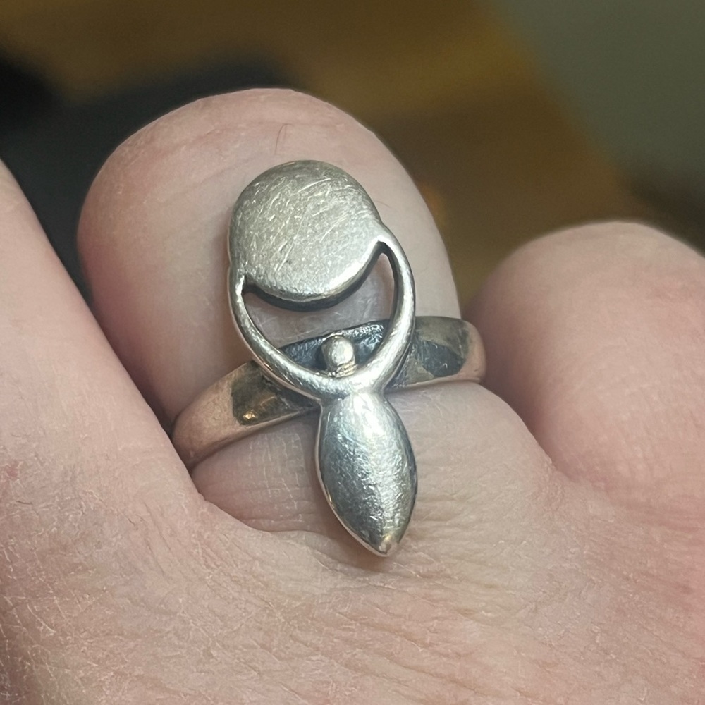 Source Unknown Unique Silver Women's Ring - image 6